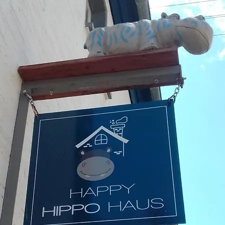 Happy Hippo Haus *